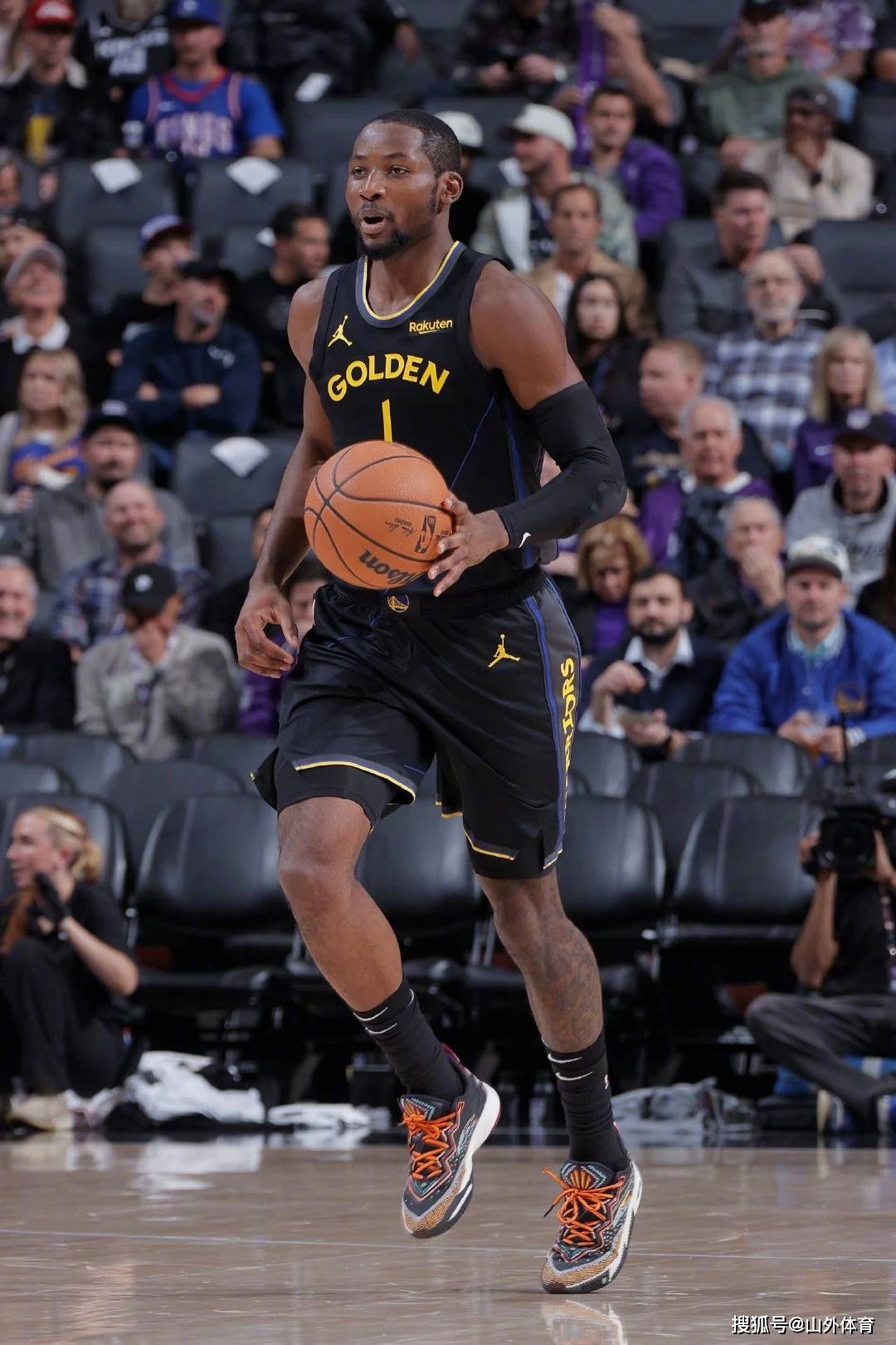 kaiyun真人娱乐 -关于NBA总决赛关键时刻再迎强敌，萨克拉门托国王单刀错失，主帅态度：悬念犹存，年轻球员得到机会的信息